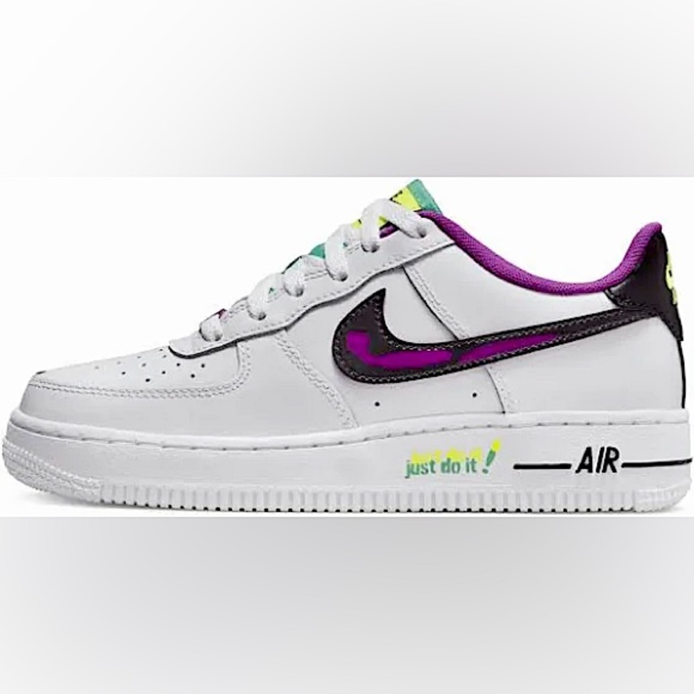Nike Kids Air Force 1 LV8 Shoes 4.5